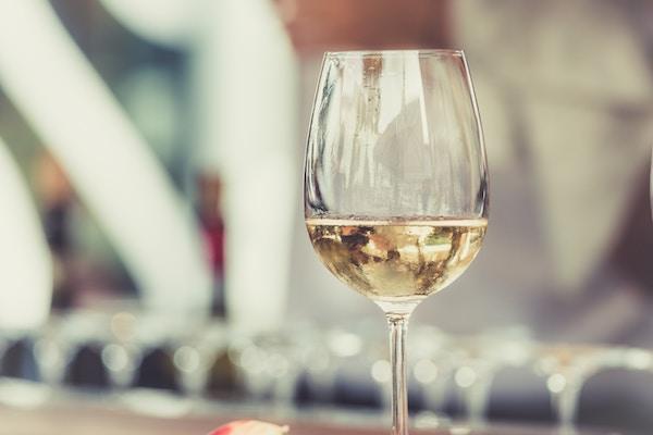 Keto Friendly White Wines